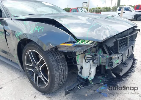 2020 Ford Mustang Ecoboost Premium Fastback z USA, uszkodzony, nr VIN 1FA6P8THXL5136610